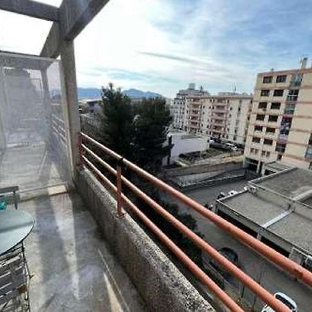 Beau studio , ensoleillé, Wifi, etage 5 ascenceur Marselha Exterior foto
